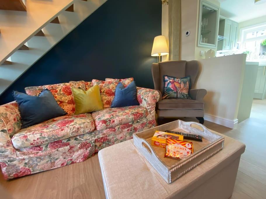 Wee Cottage - Super King Bed! Penpont エクステリア 写真